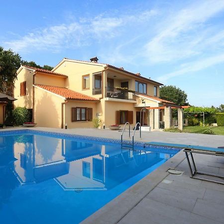 House Pauline Apartment Лабин Екстериор снимка